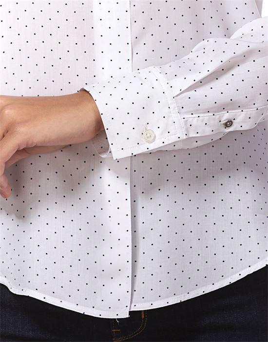 Bluse, gerade geschnitten mit Hemdkragen
