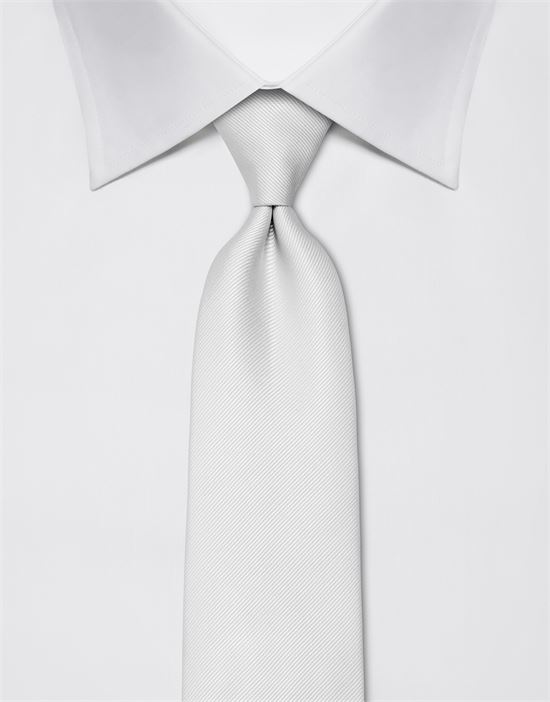 Krawatte aus reiner Seide, ton in ton gestreift
