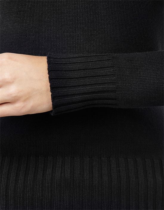 Jumper with ribbed turtle-neck